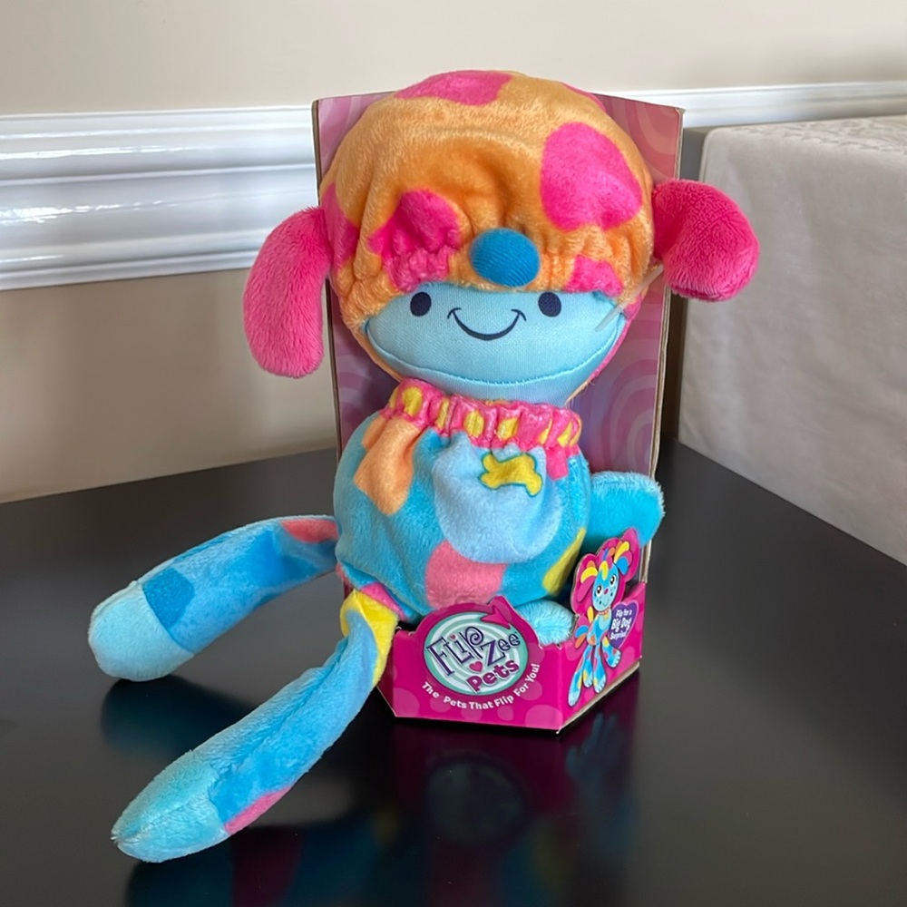 NWT Flip Zee Pets Jay